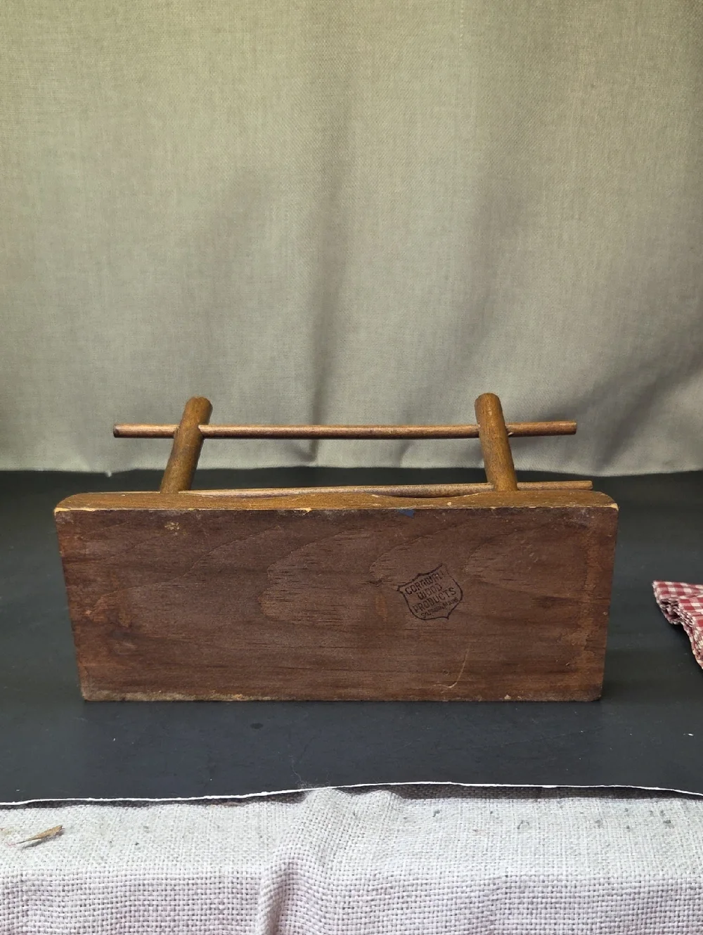Vtg CORNWALL WOOD PRODUCTS Spindle Napkin/Letter Holder, S&P, Candle‎ Holders